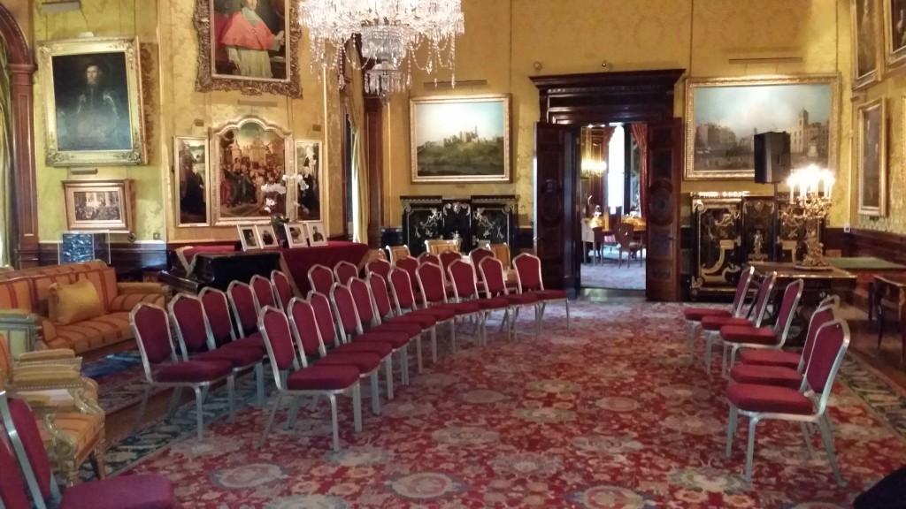 Comedy Hypnosis show at Alnwick Castle for the Dutchess of Northumberland